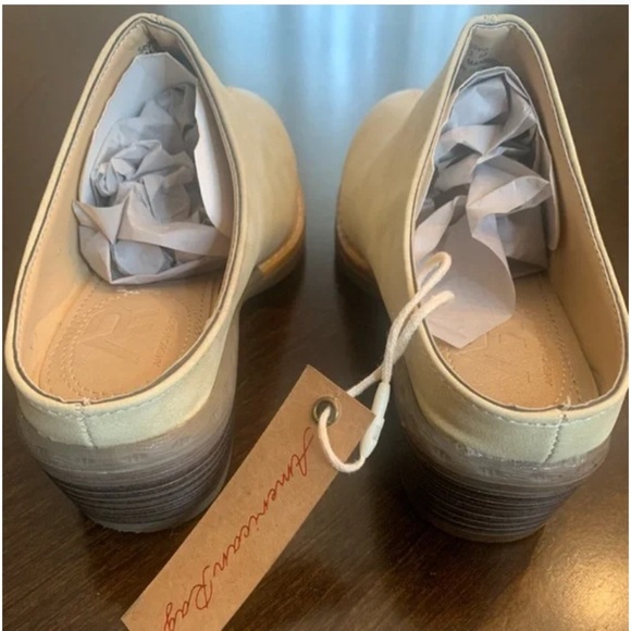 Elegant Cream Women's Mules - Picture 9 of 9